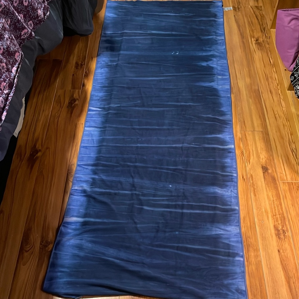 Equa yoga mat towel